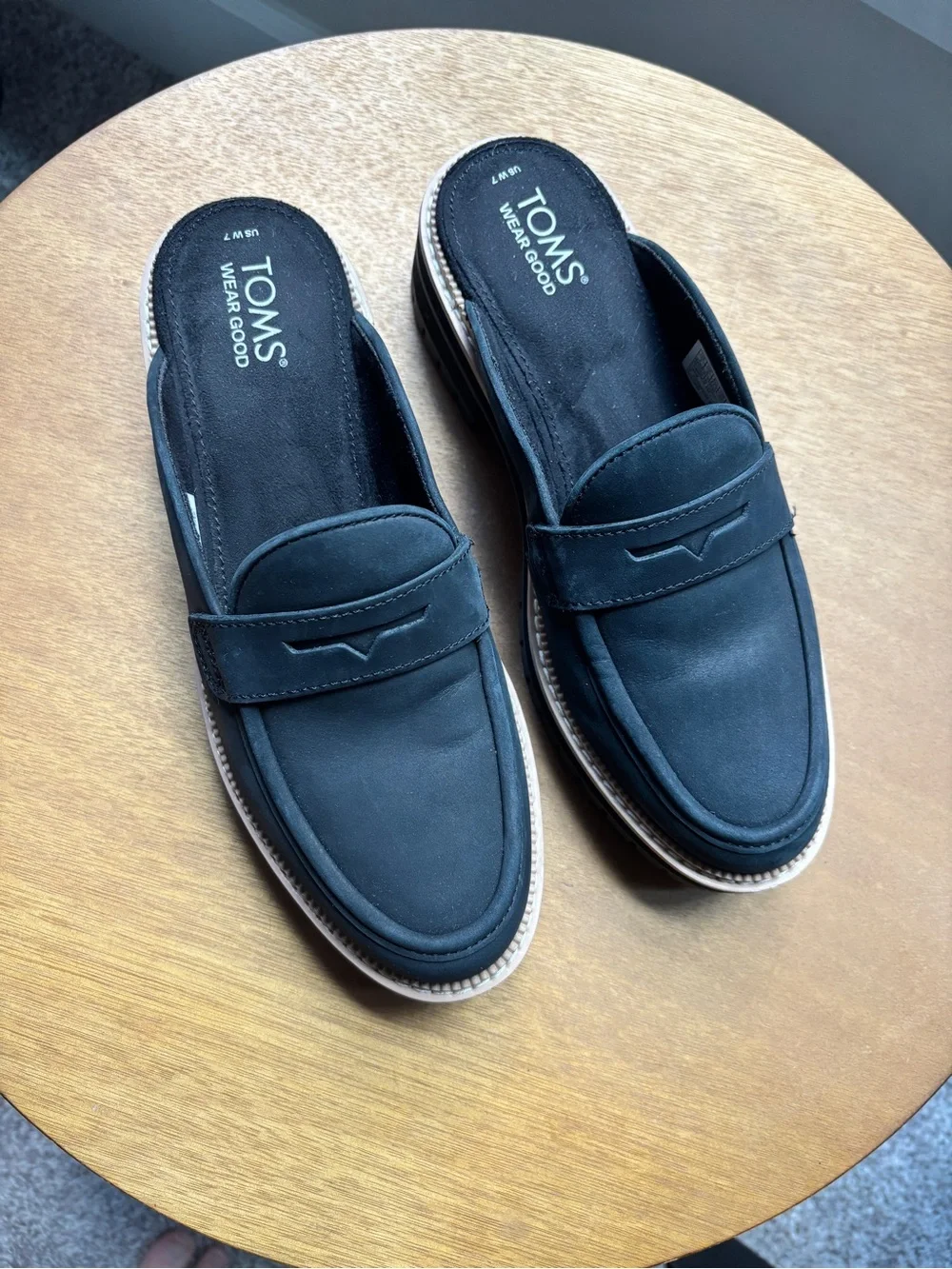 Toms Cara Mule Loafers - Picture 2 of 4